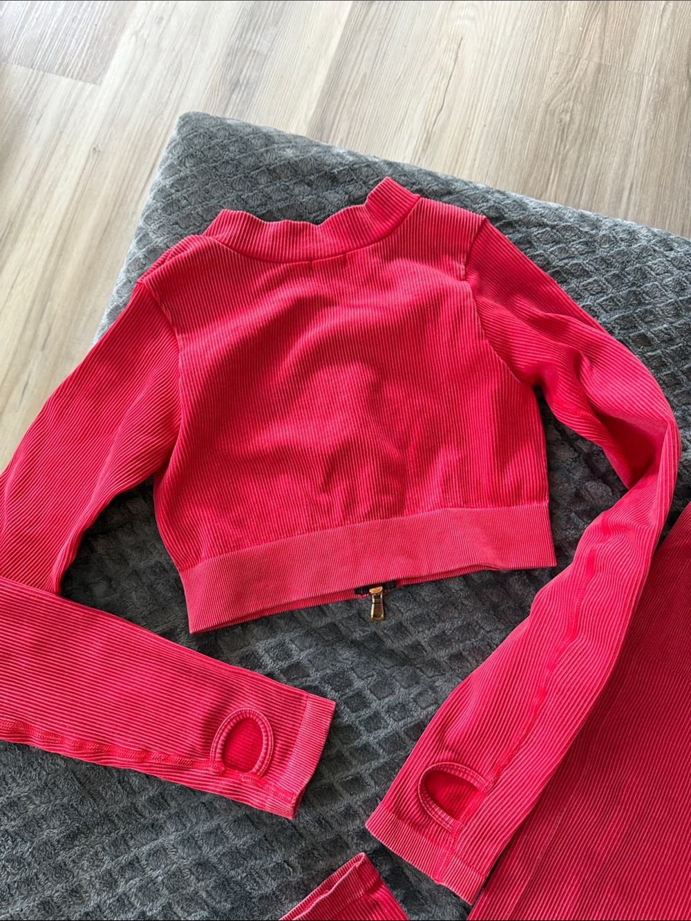 Daisy Bright Red Ribbed Top - Picture 7 of 7